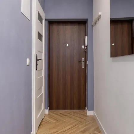 Apartment Ziolowa Studio Near Lavender Garden By Renters Katowice